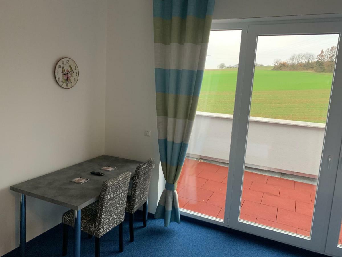 Hotel Am Spielacker Gelnhausen Exteriör bild
